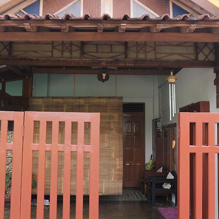 Kembar Guesthouse Yogyakarta Exteriér fotografie